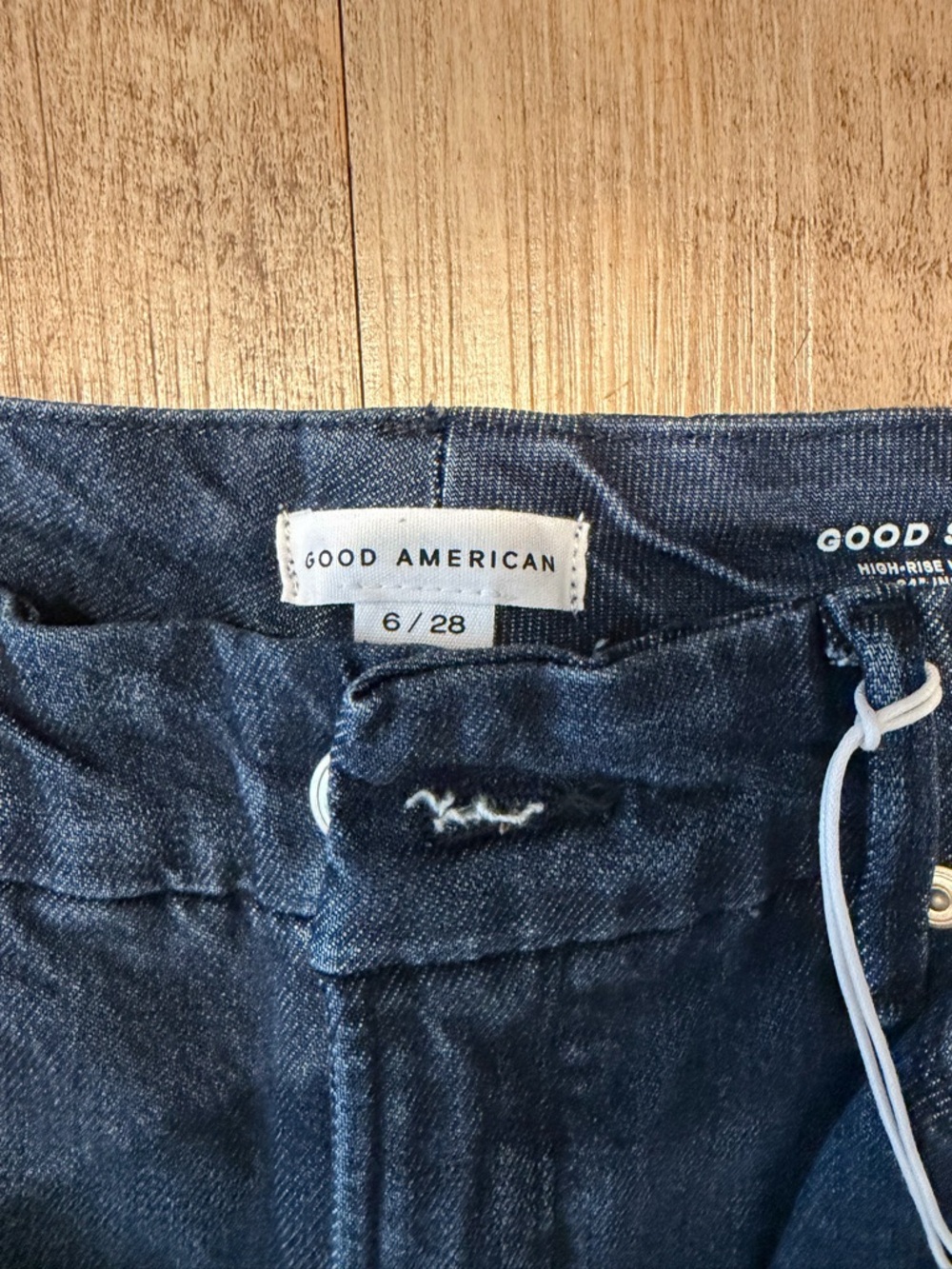 Good American Good Skate Soft Tech High-Rise Wide-Leg Jeans - Picture 7 of 10